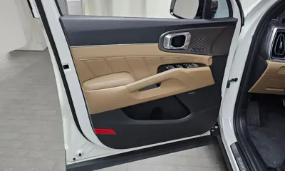 Kia Sorento 2024, 68405 км, за 26002.72 USD - фото 24