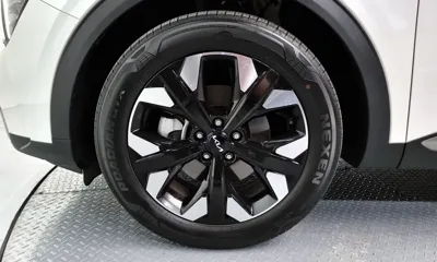 Kia Sportage 2023, 29816 км, за 19516.02 USD