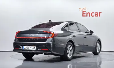 Hyundai Sonata 2021, 81096 км, за 10614.05 USD