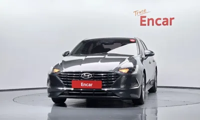 Hyundai Sonata 2021, 81096 км, за 10614.05 USD