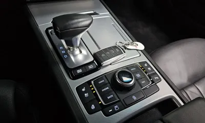 Genesis G80 2017, 88111 км, за 11618.75 USD - фото 9