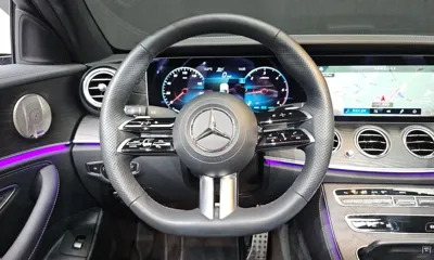 Mercedes-Benz E-Class 2023, 23001 км, за 30869.93 USD - фото 11