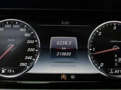 Mercedes-Benz S-Class 2015, 213802 км, за 11098.63 USD - фото 9