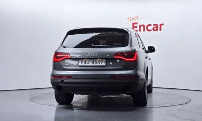 Audi Q7 2011, 244320 км, за 4095.43 USD