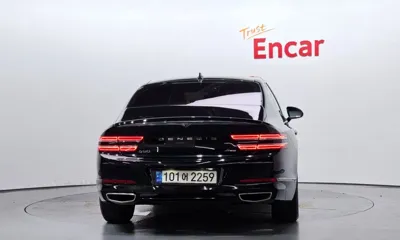Genesis G80 2022, 118123 км, за 18071.89 USD