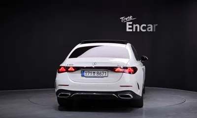 Mercedes-Benz E-Class 2024, 28911 км, за 52653.68 USD