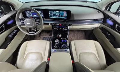 Kia Canival 2023, 40598 км, за 26855.65 USD - фото 7