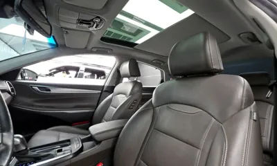 Hyundai Grandeur 2019, 49875 км, за 13784.95 USD - фото 19