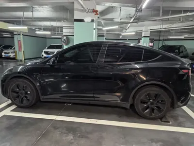 Tesla Model Y 2024, 54000 км, за 26283.17 USD - фото 7