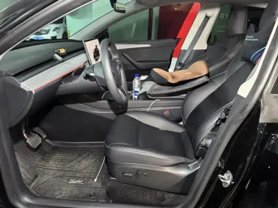Tesla Model Y 2024, 54000 км, за 26283.17 USD - фото 9
