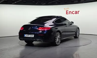 Mercedes-Benz C-Class 2017, 84846 км, за 12019.76 USD