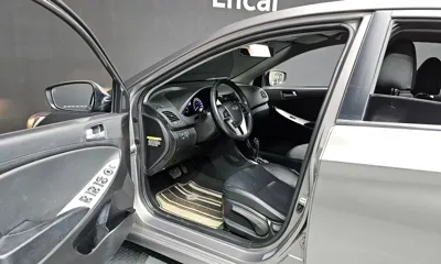 Hyundai Accent 2018, 150798 км, за 4104.24 USD - фото 10