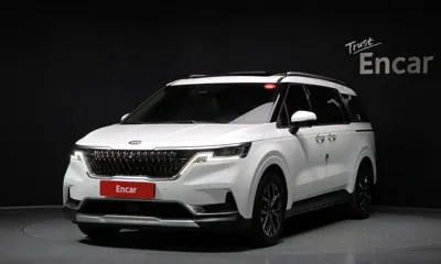 Kia Canival · 2021 год