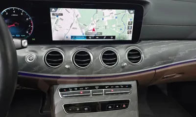 Mercedes-Benz E-Class 2022, 68901 км, за 24287.78 USD - фото 12
