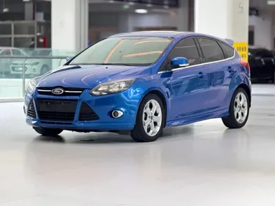 Ford Focus · 2012 год