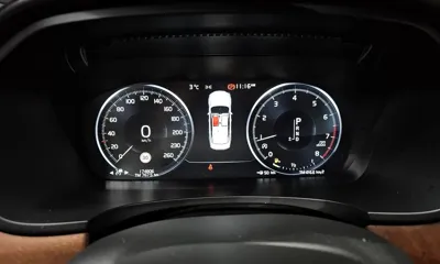 Volvo S90 2017, 174806 км, за 10505.45 USD - фото 8