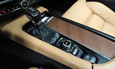 Volvo S90 2017, 174806 км, за 10505.45 USD - фото 9