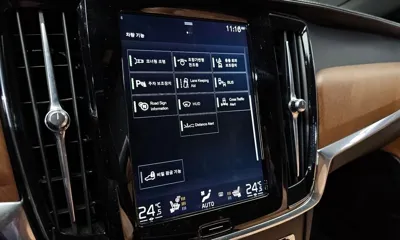 Volvo S90 2017, 174806 км, за 10505.45 USD - фото 16