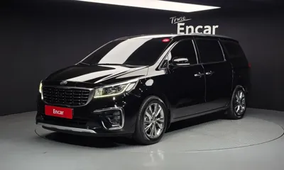 Kia Canival · 2019 год