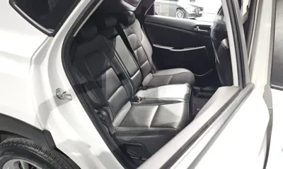 Hyundai Tucson 2018, 115223 км, за 8074.04 USD - фото 11