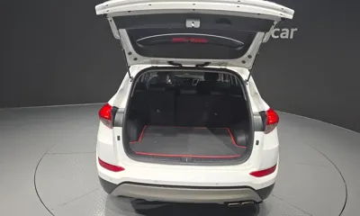 Hyundai Tucson 2018, 115223 км, за 8074.04 USD - фото 20