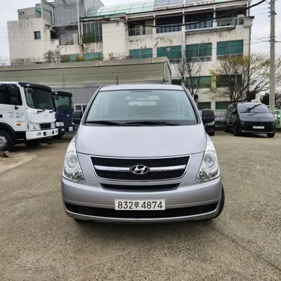 Hyundai Starex 2013, 71927 км, за 4886 USD