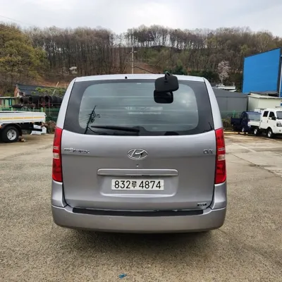 Hyundai Starex 2013, 71927 км, за 4886 USD