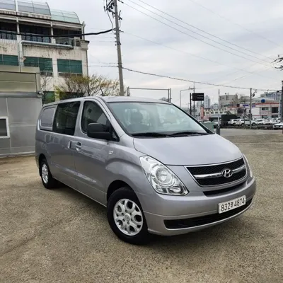 Hyundai Starex 2013, 71927 км, за 4879.01 USD - фото 11