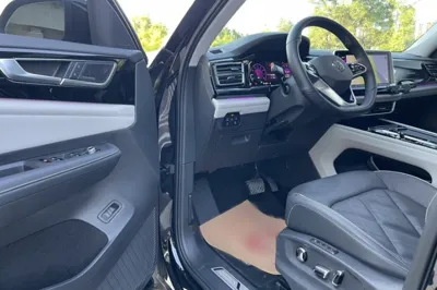 Volkswagen Teramont 2021, 15300 км, за 30411 USD - фото 8