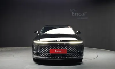 Hyundai Grandeur 2023, 40853 км, за 20152.11 USD