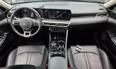 Kia K5 2021, 55934 км, за 11571.21 USD - фото 7