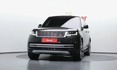 Land Rover Range Rover 2025, 9065 км, за 140442.43 USD