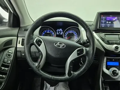 Hyundai Avante 2012, 83100 км, за 2756.99 USD - фото 8