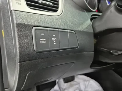 Hyundai Avante 2012, 83100 км, за 2756.99 USD - фото 14
