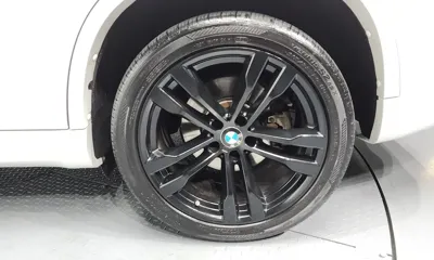 BMW X5 2017, 123129 км, за 23565.71 USD