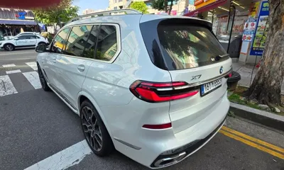 BMW X7 2026, 3221 км, за 89930.42 USD