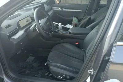 Geely Auto Preface 2025, 5600 км, за 14883 USD - фото 22