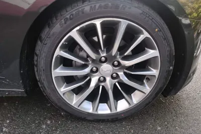 Cadillac CT6 2019, 80700 км, за 23092 USD - фото 17