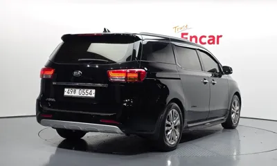 Kia Canival 2016, 186034 км, за 5144.23 USD
