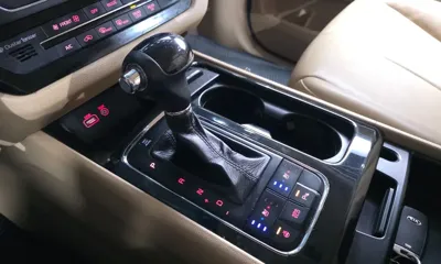 Kia Canival 2016, 186034 км, за 5144.23 USD - фото 9