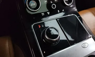 Land Rover Range Rover Velar 2018, 94834 км, за 20186.23 USD - фото 9