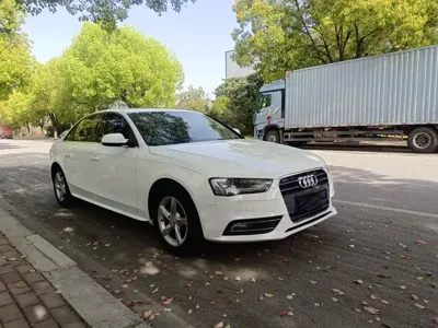 Audi A4L 2014, 170000 км, за 5811.5 USD