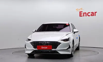 Hyundai Sonata 2020, 79546 км, за 10358.31 USD