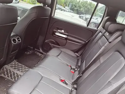 Mercedes-Benz GLB 2023, 48200 км, за 22428.99 USD - фото 9