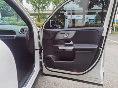 Mercedes-Benz GLB 2023, 48200 км, за 22428.99 USD - фото 10