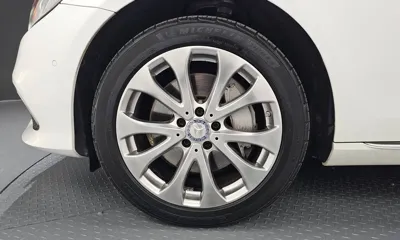 Mercedes-Benz E-Class 2017, 105402 км, за 14130.36 USD