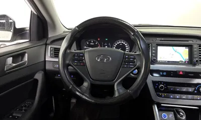 Hyundai Sonata 2016, 51837 км, за 6240.65 USD - фото 12