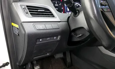 Hyundai Sonata 2016, 51837 км, за 6240.65 USD - фото 13