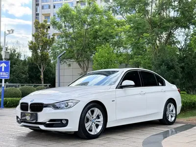 BMW 3 Series · 2015 год