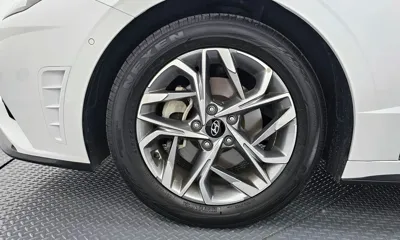 Hyundai Sonata 2020, 65101 км, за 12685.41 USD